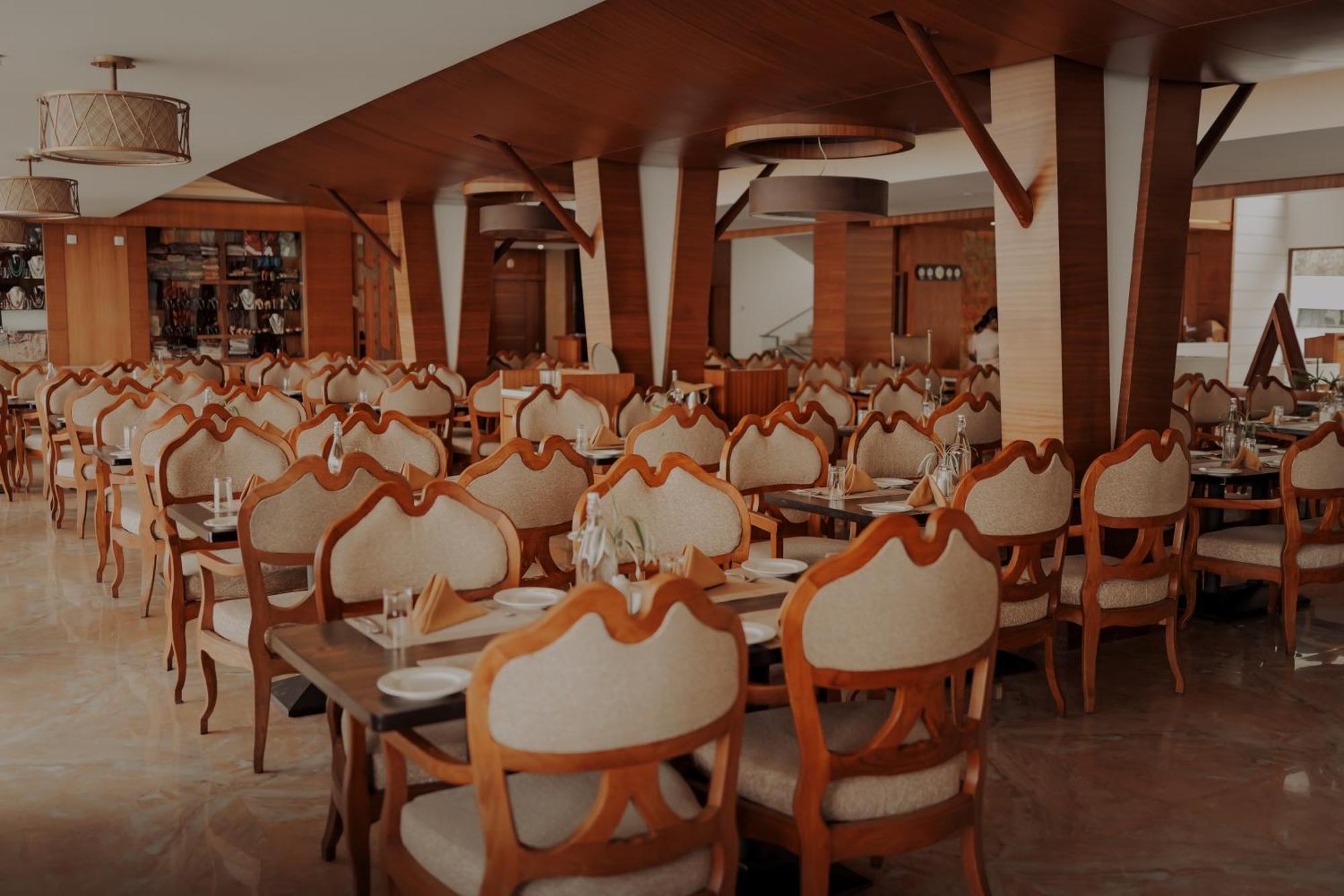 Amber Dale Luxury Hotel & Spa, Munnar Exterior foto